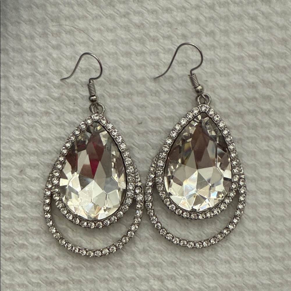 Elegant Silver Teardrop Earrings